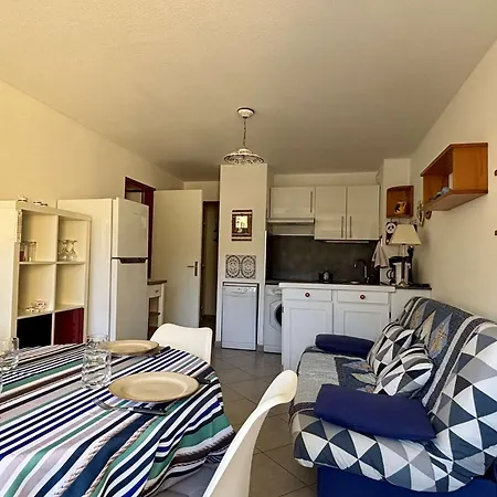 Apartmán 2 Pieces Dans Avec Piscine 4 Couchages Ar070-d209
